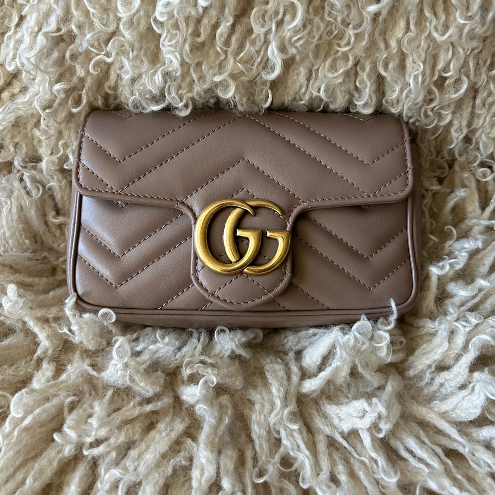 Gucci Marmont Super Mini Crossbody